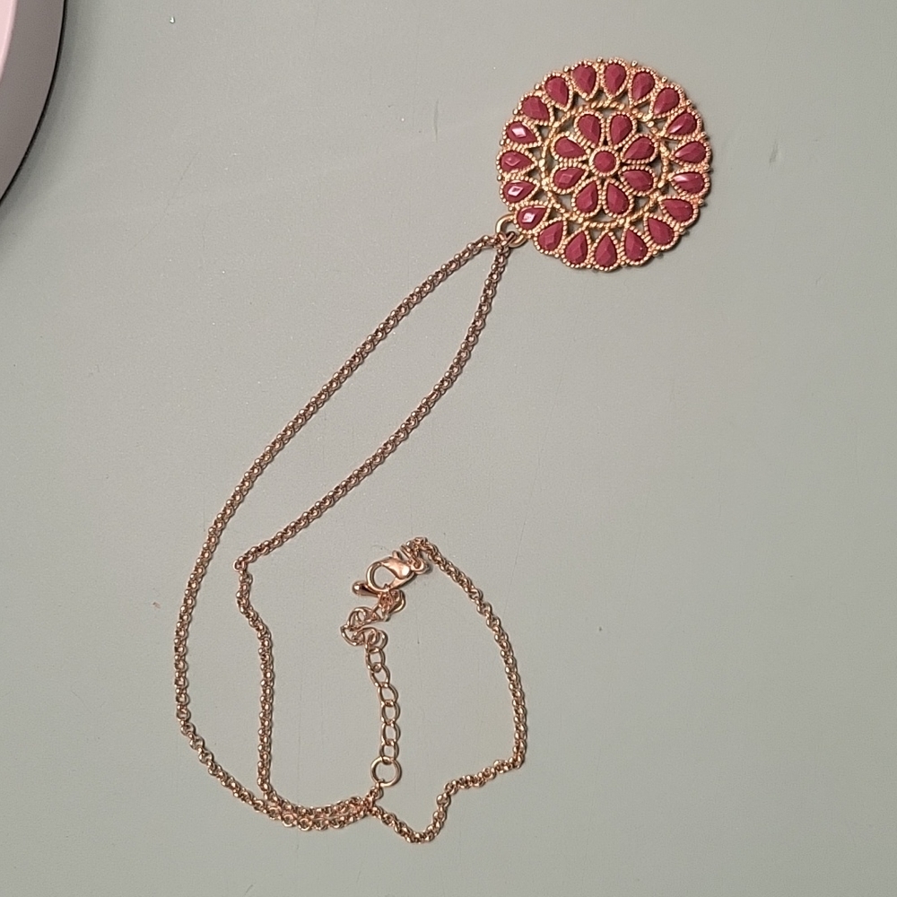 Loft necklace